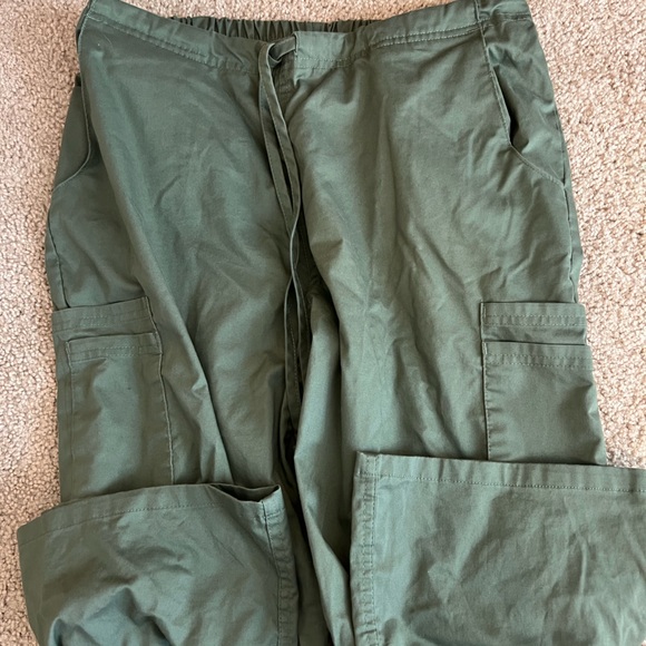 Scrub Set - Butter Soft Stretch - Uniform Advantage Scrubs - Picture 2 of 2